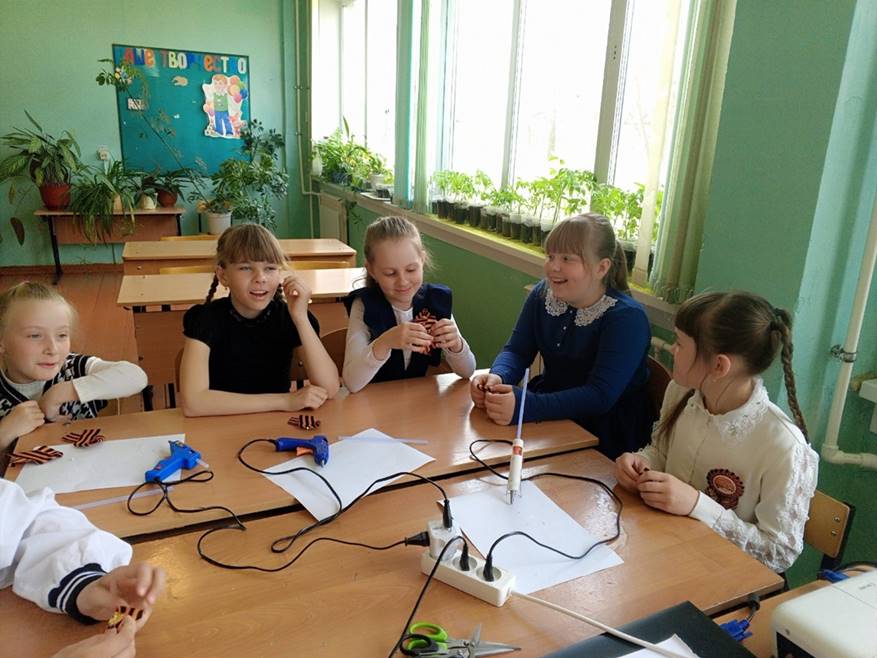 Изготовление георгиевской броши.